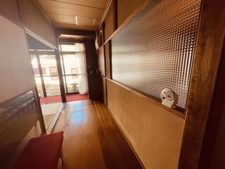 夕暮れの回廊