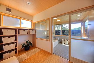 富士山展望風呂　脱衣所