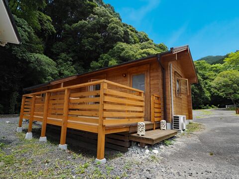 DOG PALACE camp village ログハウス（陽だまり） / 和歌山県 白浜・田辺・龍神