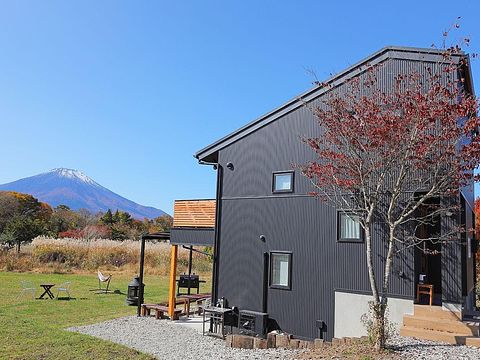 シルバースプレイ「DesignersCottage」 / 山梨県 河口湖・山中湖・富士吉田・富士山周辺