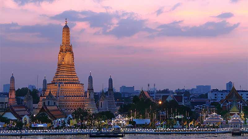 2026年の海外旅行先5選！カレンダーをチェック！