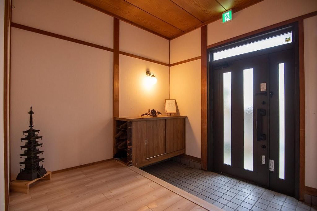 NARA PARK BLUE SKY-image