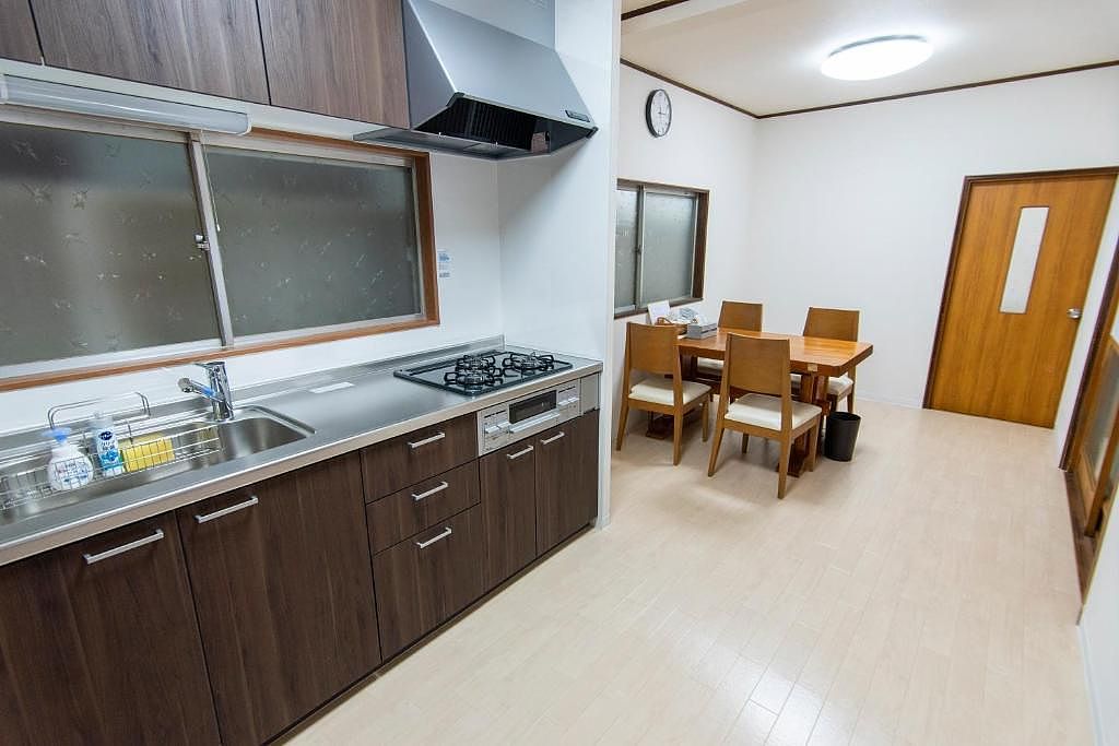 NARA PARK BLUE SKY-image