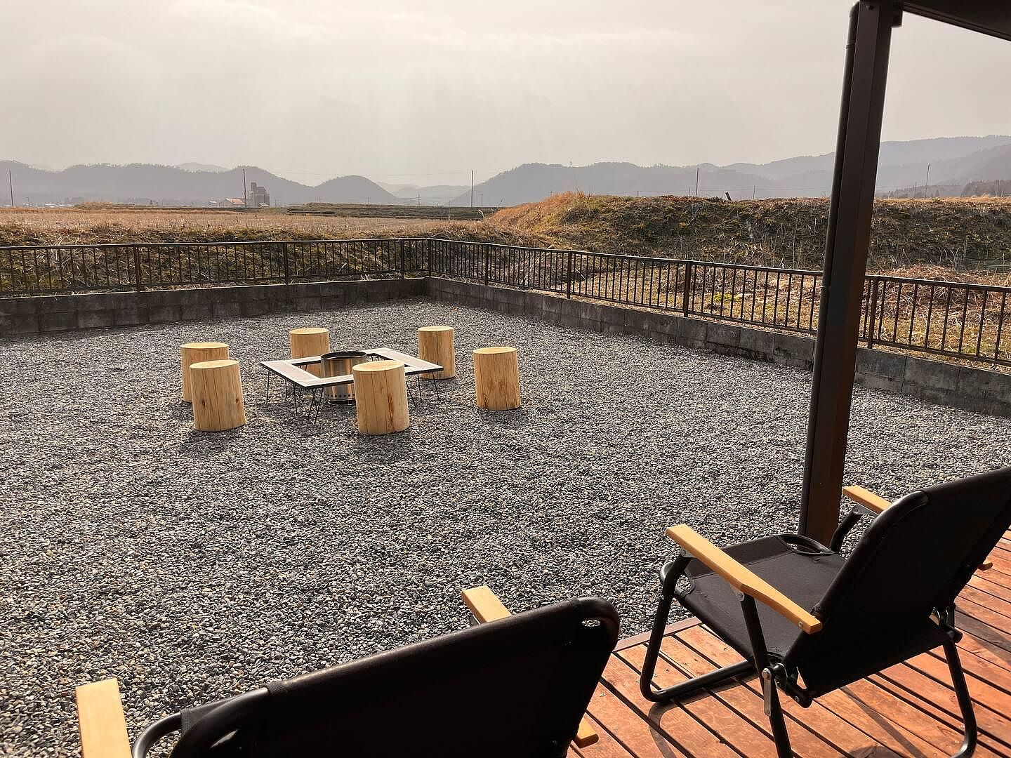 田園風景に沈む夕日は絶景です