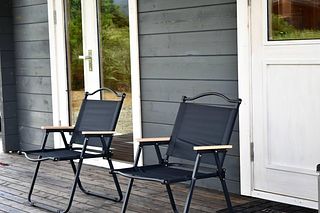 広いウッドデッキでごゆっくりと