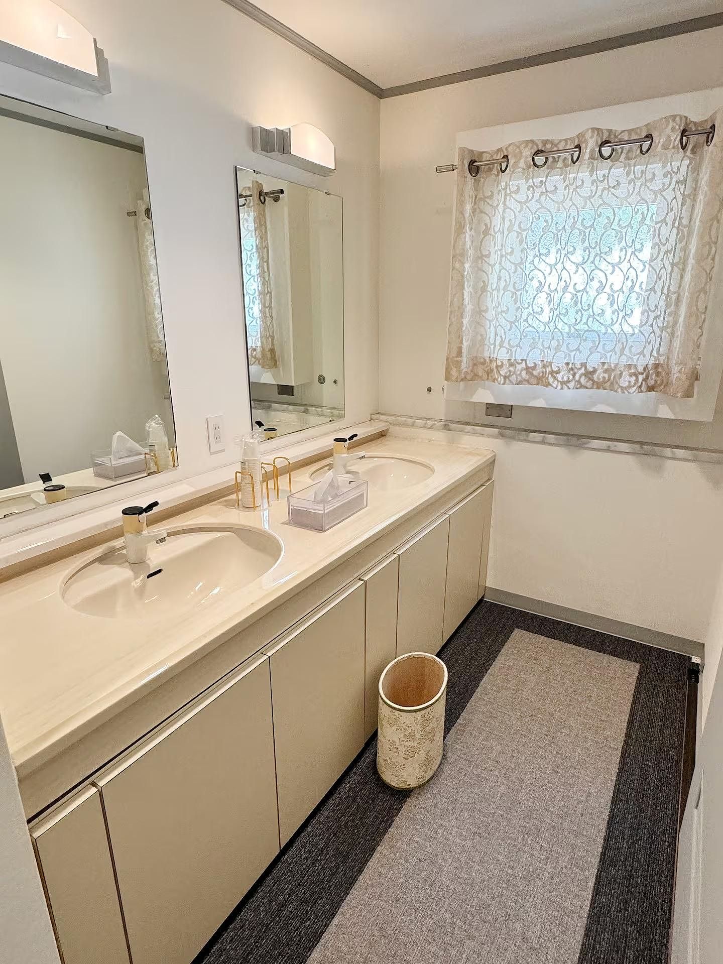 SUGAR BAY GARDEN-image