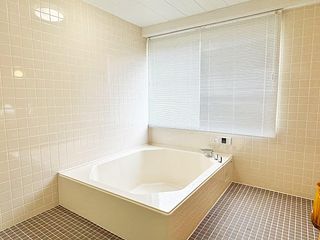 SUGAR BAY GARDEN-image