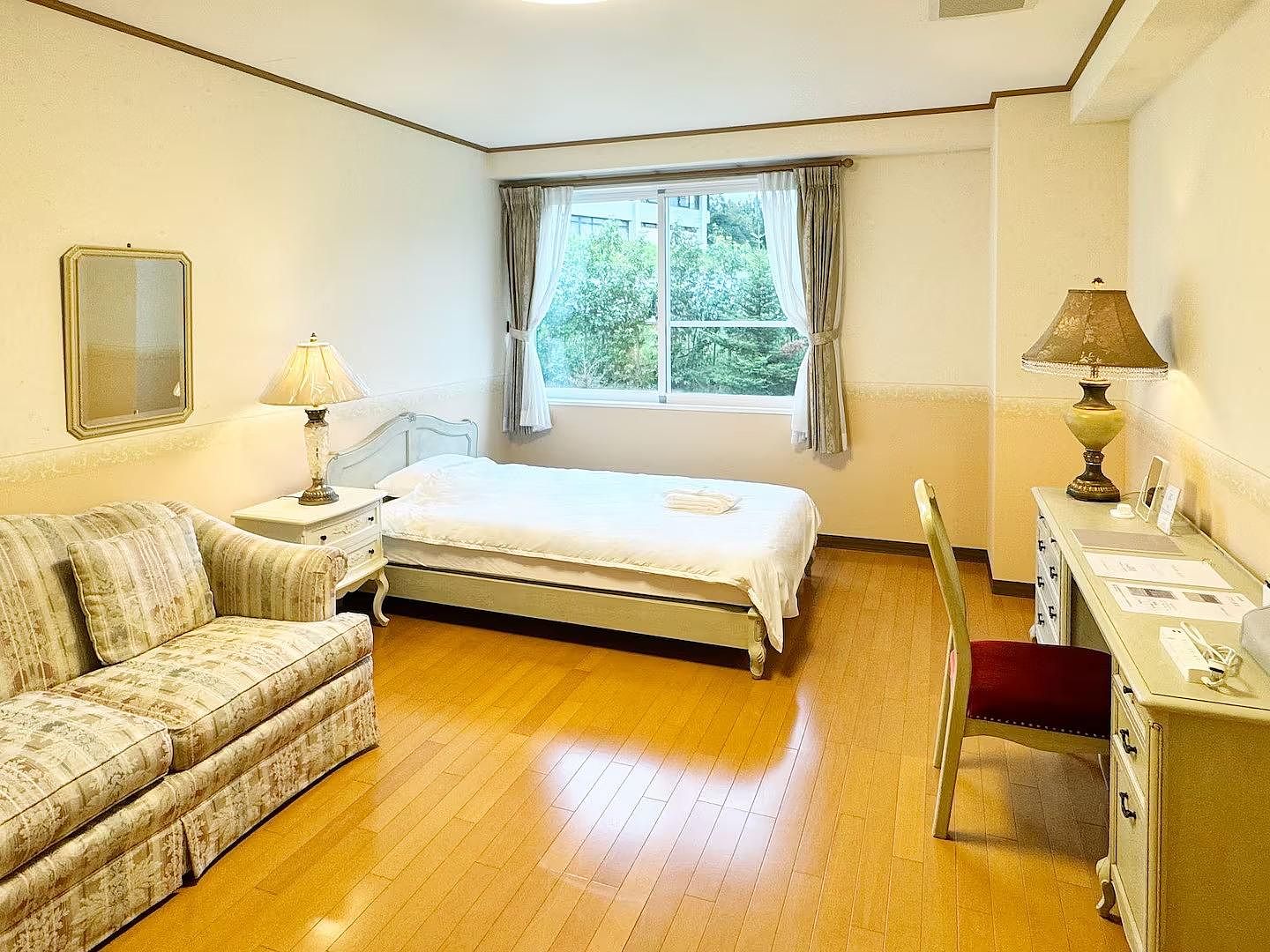 SUGAR BAY GARDEN-image