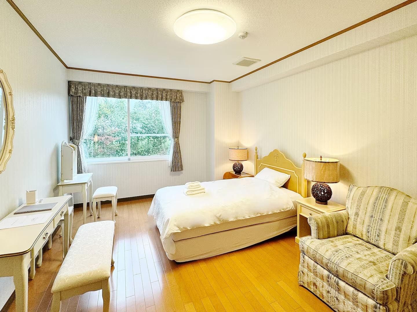 SUGAR BAY GARDEN-image