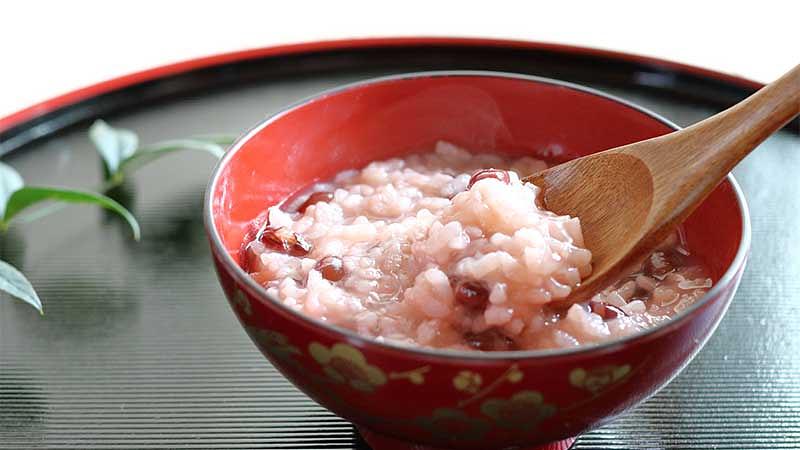 代表的な行事食「小豆粥」の由来と意味