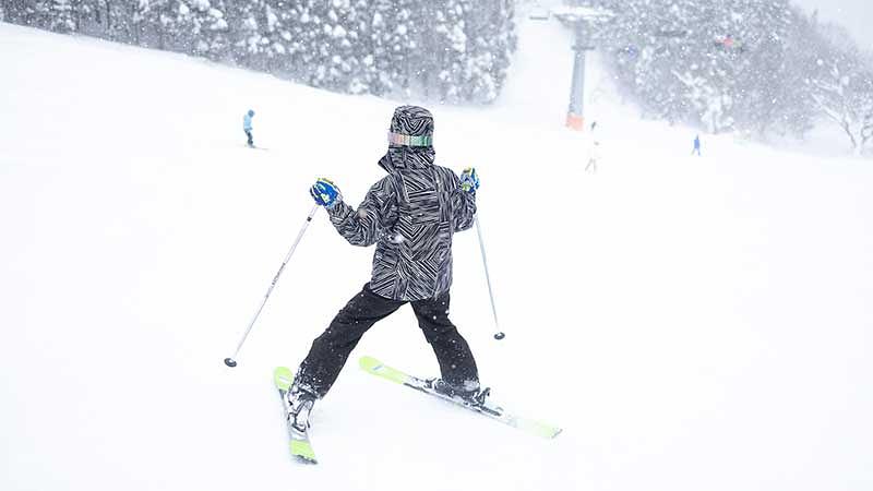 子連れスキー持ち物完全チェックリストレンタルできる物と持参すべき物