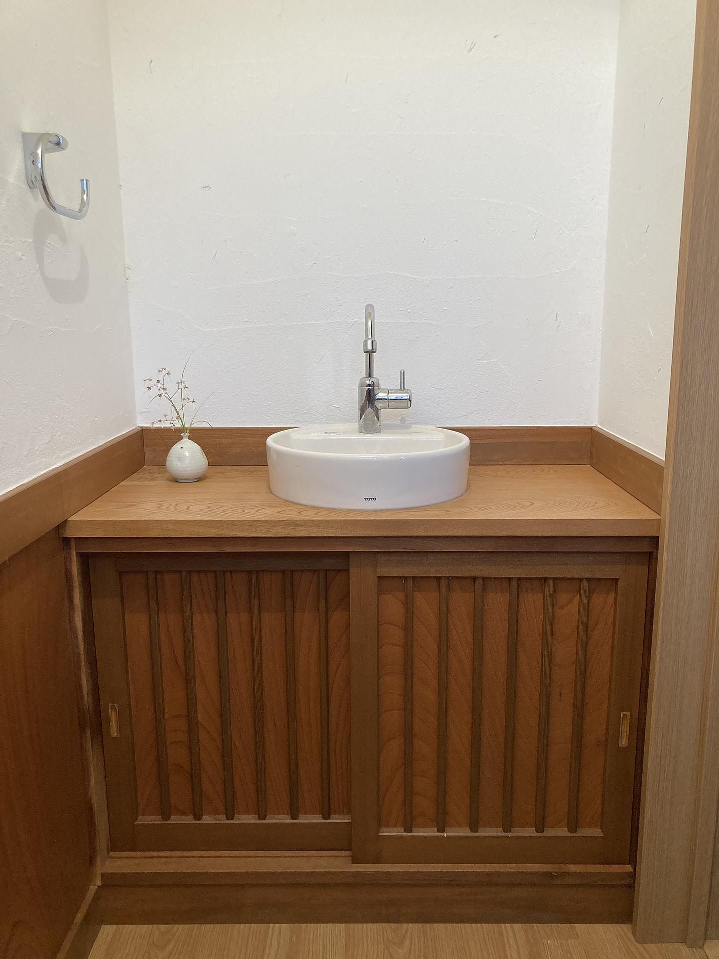 トイレ内の手洗い所です。