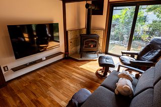 リビングルーム全景