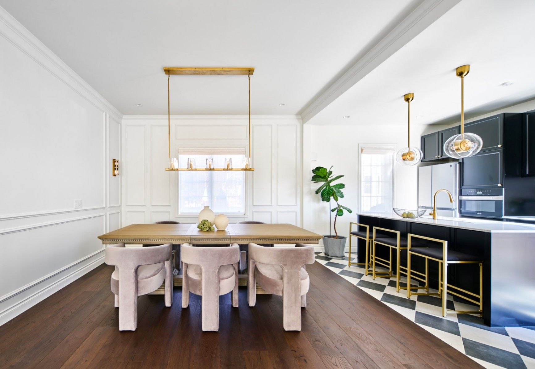 ダイニングルーム