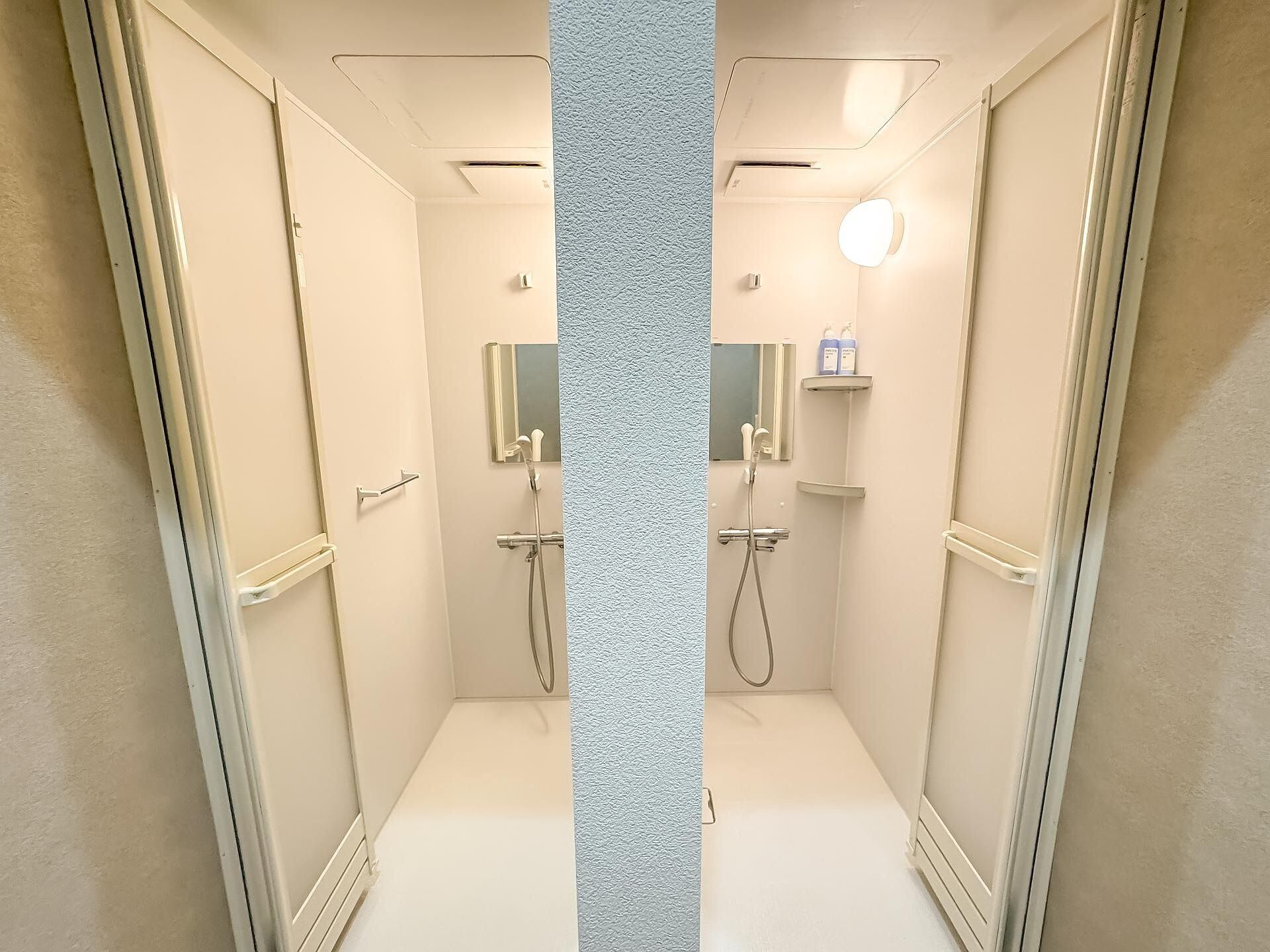 シャワー