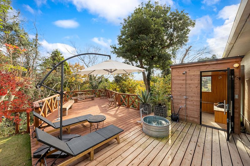 SumeraResortShikomaTerrace-image