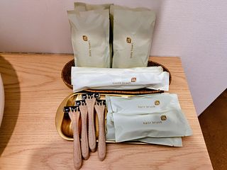アメニティ類 カミソリ・ヘアブラシ・歯ブラシ・綿100%ボディタオル エコ商品(バイオマス製品)