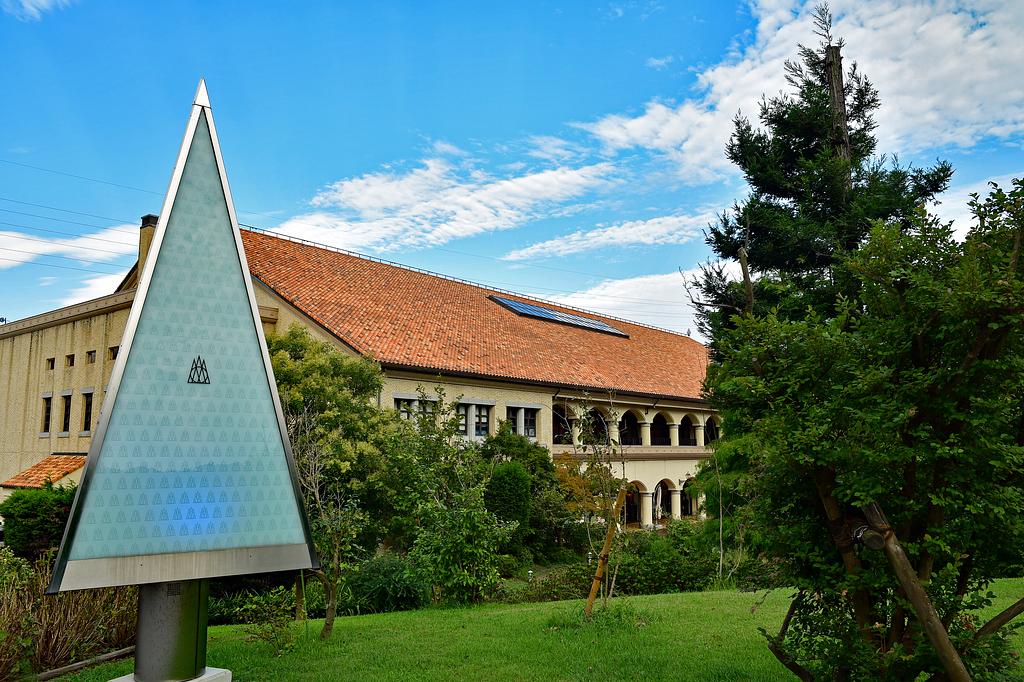 ニジゲンノモリ