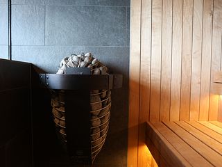 セルフロウリュもできるサウナヒーター