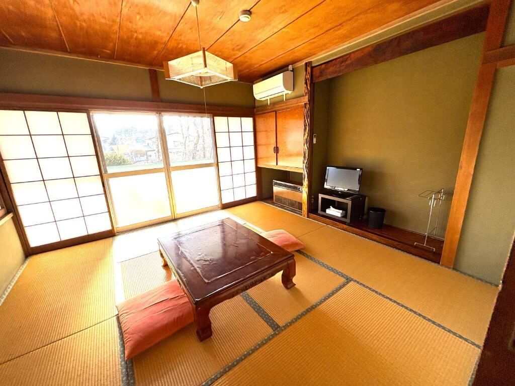 HOTEL Mt.Fuji MoMoAung 桃庵-image