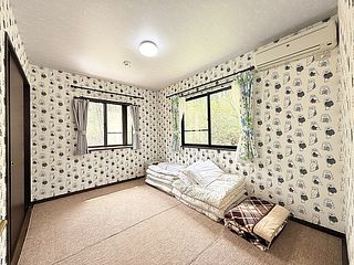 蓄光クロスのフクロウ部屋