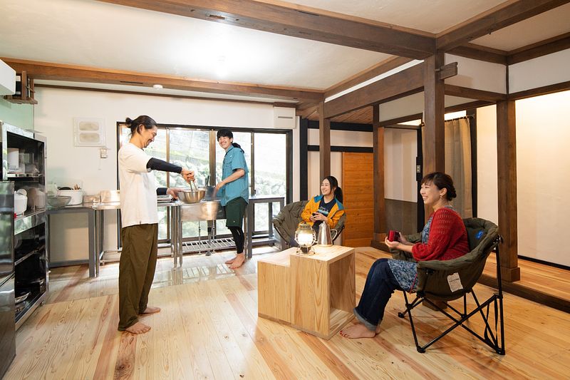 キッチンフロアー