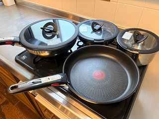 お鍋類もご用意しています