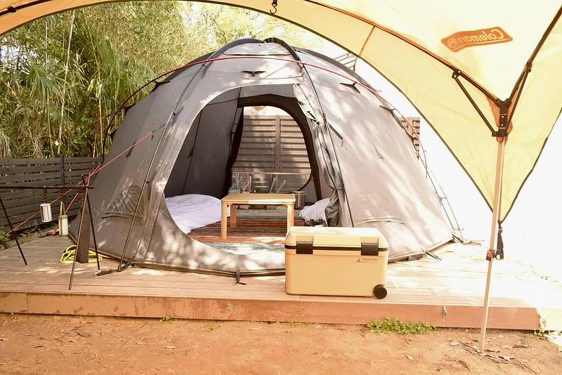 キャンピングテント