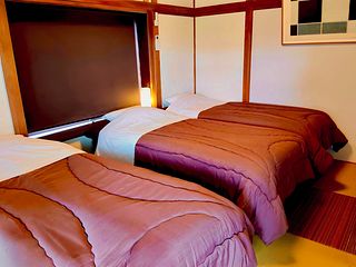 和室(ベッド×3台)