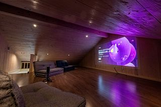3階秘密部屋はホーム映画館になります！