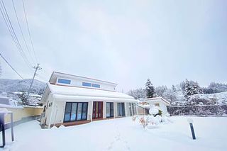 年に数回、施設にも雪が積もります