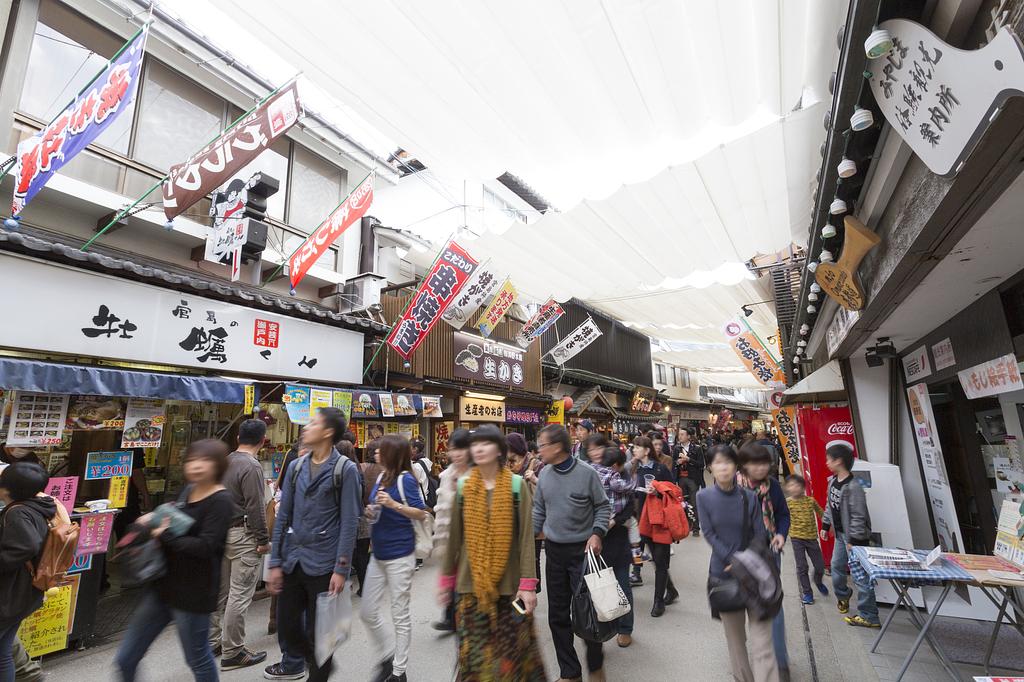 宮島表参道商店街