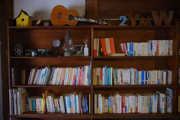 watoto stay Lita-image