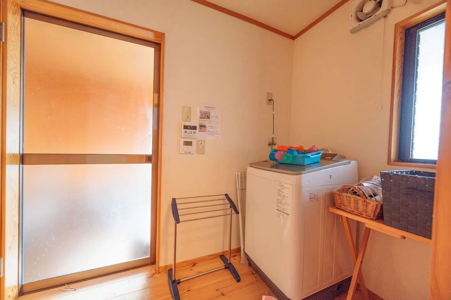 洗濯機完備で連泊にも便利です。