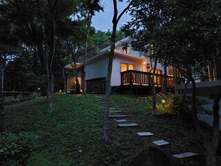 外観夜景