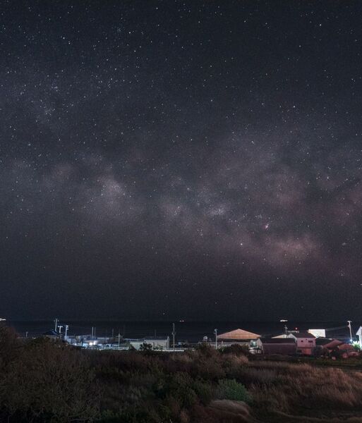 波音と星空を楽しむ、海辺のプライベートヴィラ