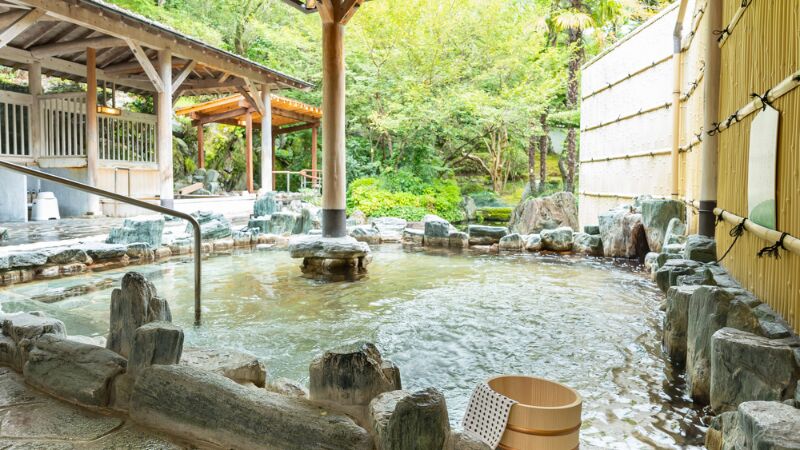 【2026年最新】静岡で温泉を満喫できる貸別荘・コテージおすすめ14選!大人数OK・長期滞在可・お子さま歓迎など