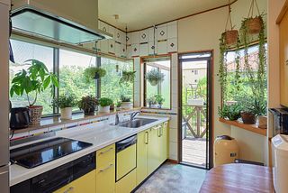 明るくて広いキッチン