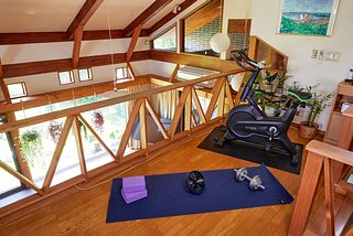 ロフトのエクササイズプレイス
