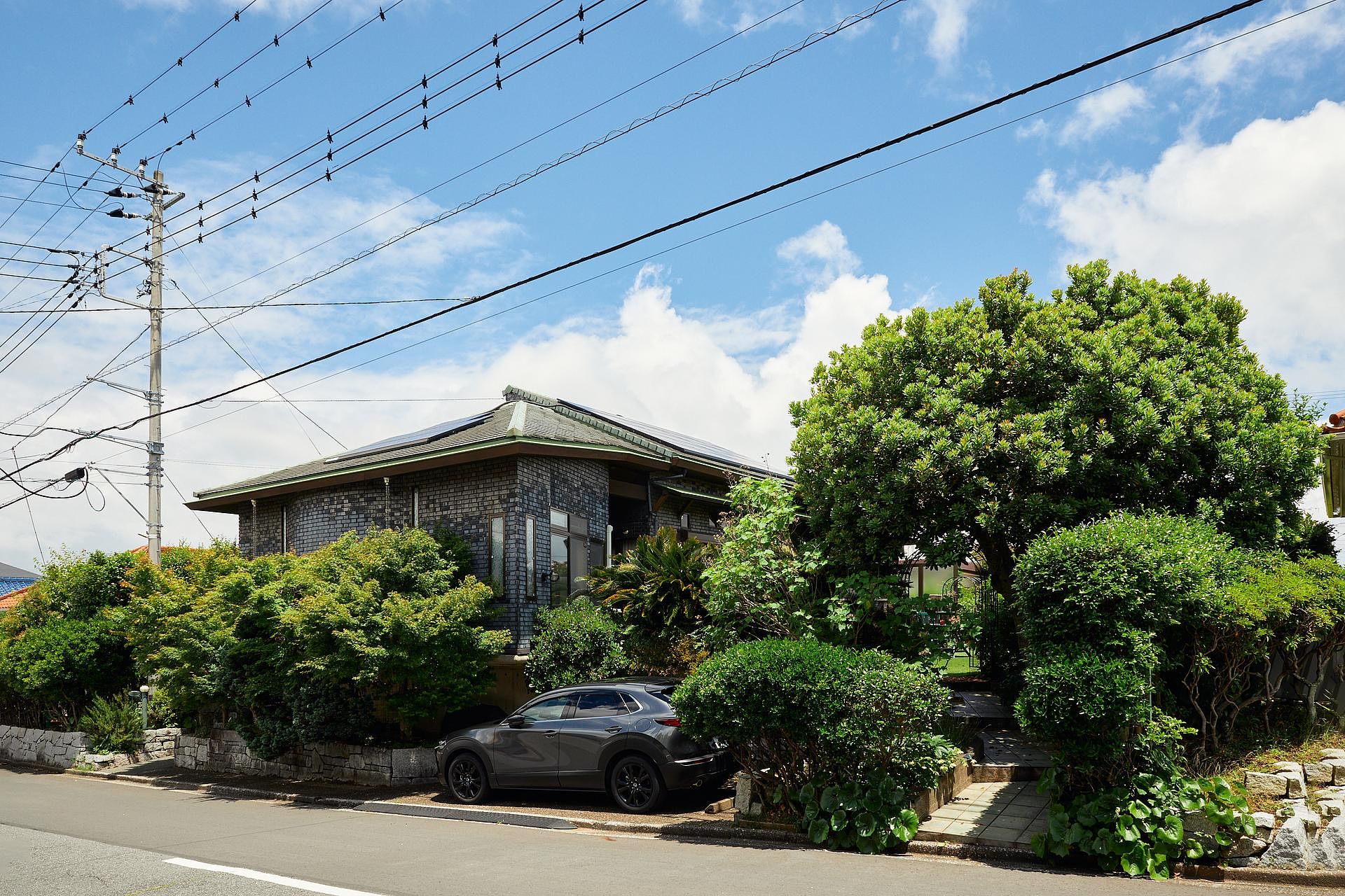 外観、駐車場スペース