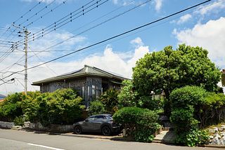 外観、駐車場スペース