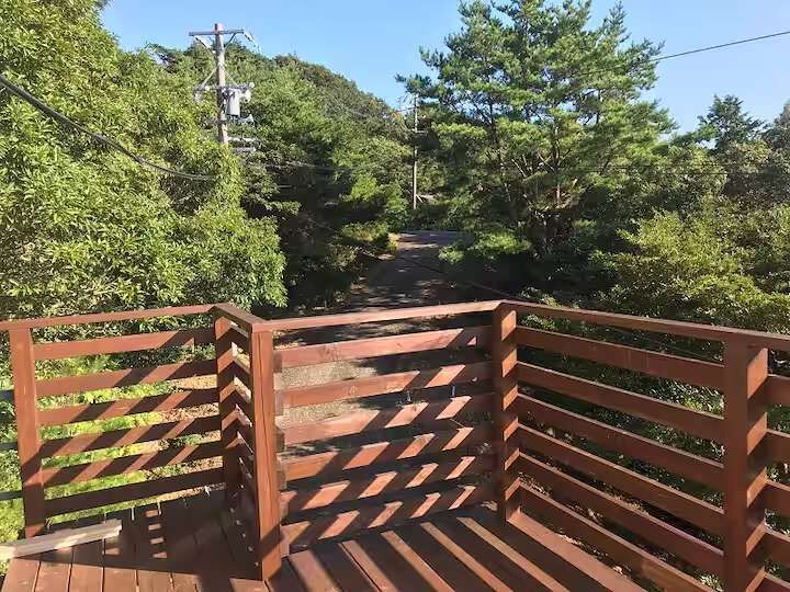 絶景の広々としたウッドデッキ