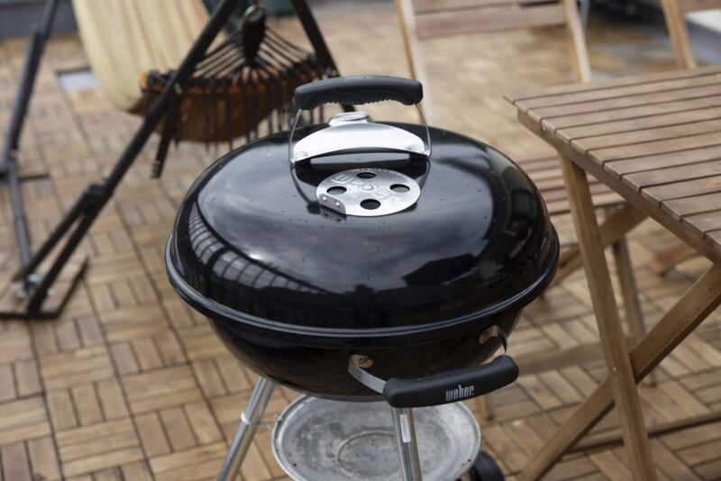 BBQセットを貸出しています。ご予約時に承ります。