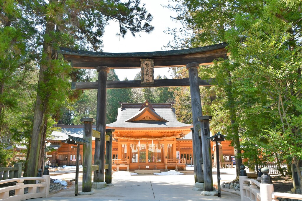 穗髙神社