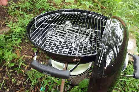weber製　炭火BBQグリル