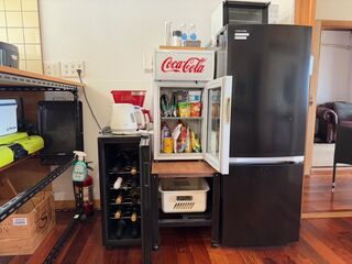 ワイン&おつまみ(有料)コーナー