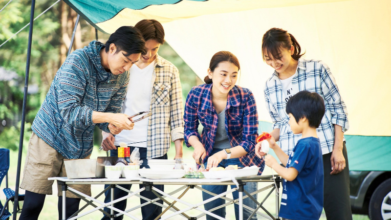 家族や仲間と旬の牡蠣を楽しむなら、貸別荘でのバーベキューがおすすめ