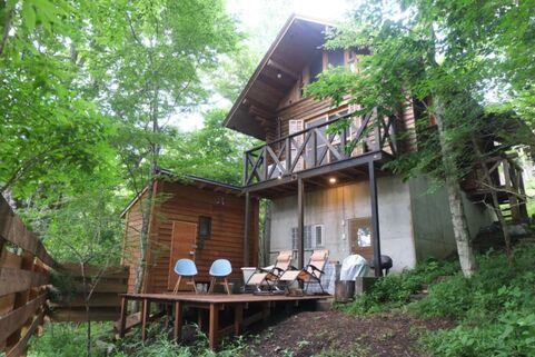 BROWN LOG / 山梨県 河口湖・山中湖・富士吉田・富士山周辺