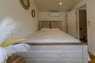 Easy Peasy inn -image