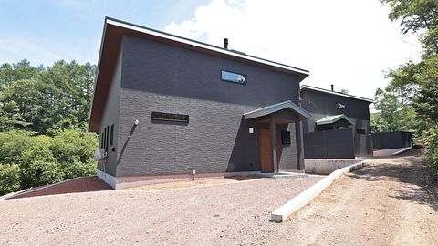  隠れ宿 羽和陽（はなび）【月 亭】 / 群馬県 草津・万座・北軽井沢・嬬恋